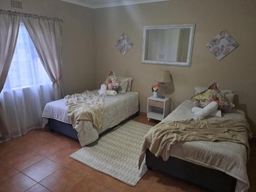 M&M Self Catering — 4-Star Luxury Hotel in Richards Bay, South Africa
