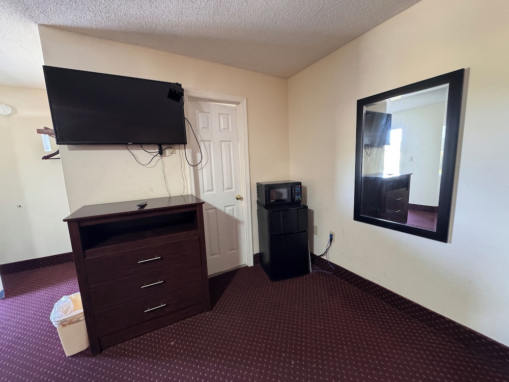 Whispering Pines by Hotel O Whitestone VA - photo 28