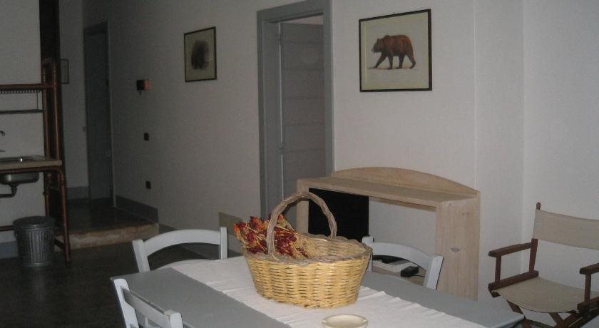 Masseria Colombo - carbon neutral hotel in Mottola