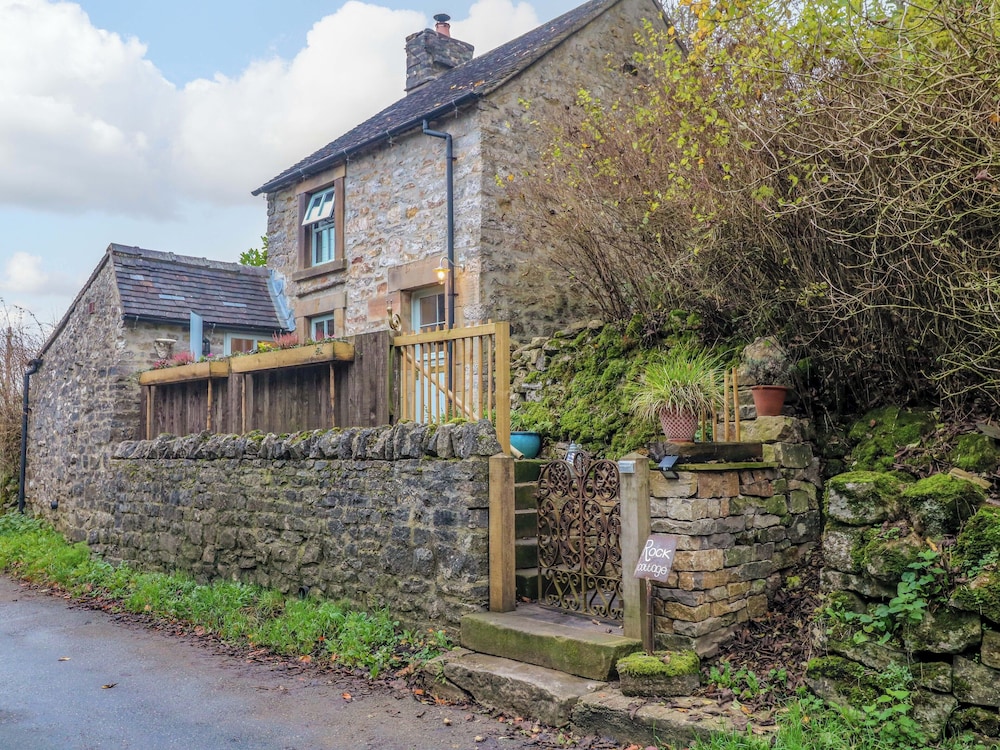 Rock Cottage — 4-Star Luxury Hotel in Ashbourne, United Kingdom