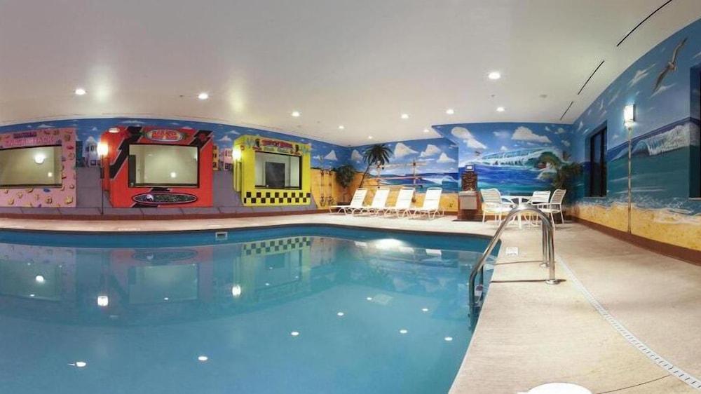 Holiday Inn Express Hotel & Suites Franklin Oil City by IHG - photo 23
