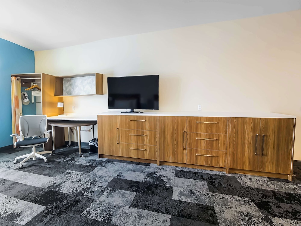 Home2 Suites by Hilton Bolingbrook Chicago - photo 10