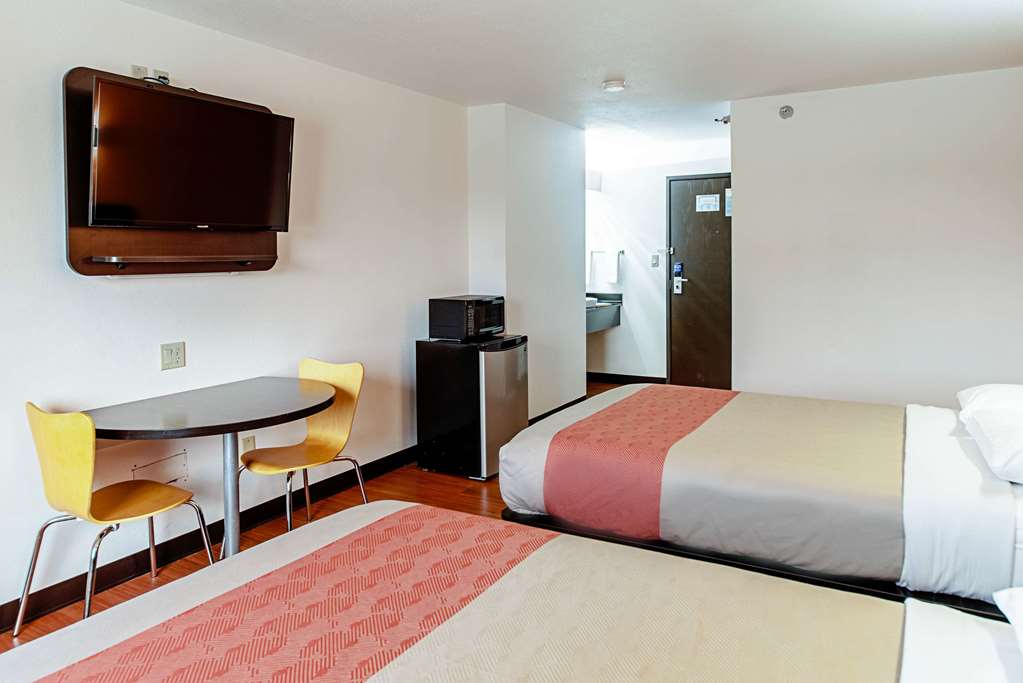 Motel 6 Lebanon IN - photo 7