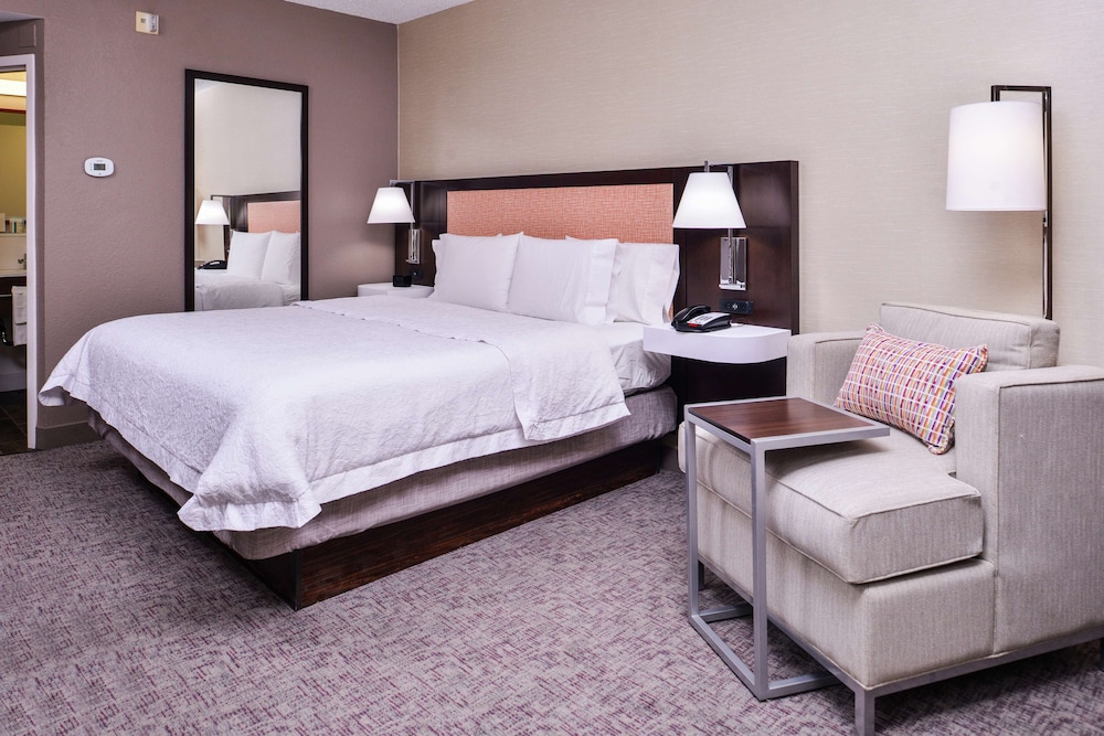 Hampton Inn Albuquerque University Midtown - photo 10