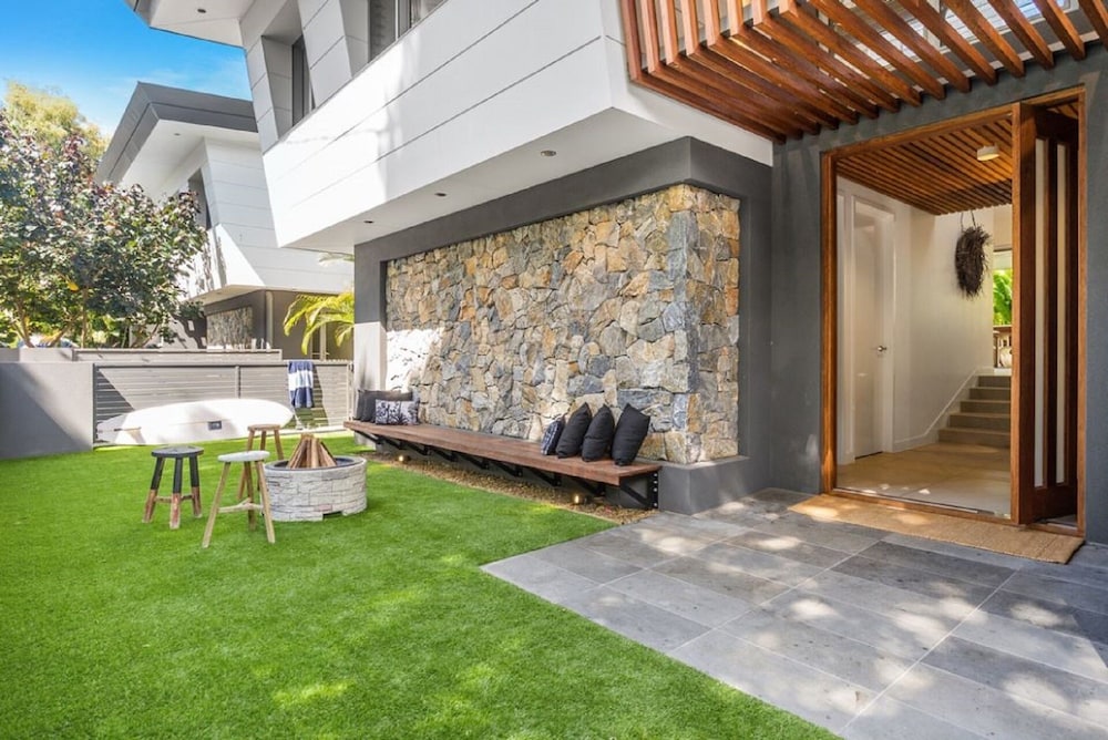 Your Luxury Escape Maison De Belongil — 4-Star Luxury Hotel in Byron Bay, Australia