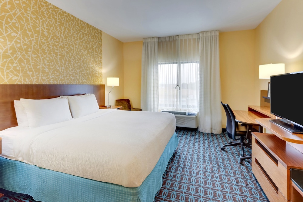 Fairfield Inn & Suites Dunn I 95 - photo 22