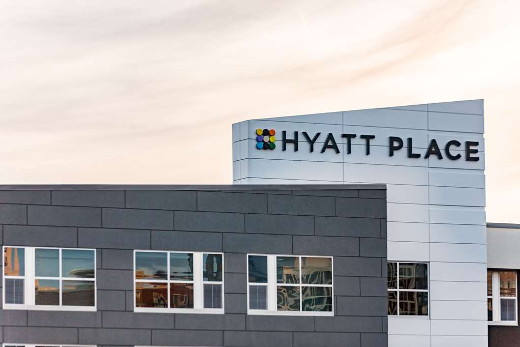 Hyatt Place Greenville Downtown - photo 27