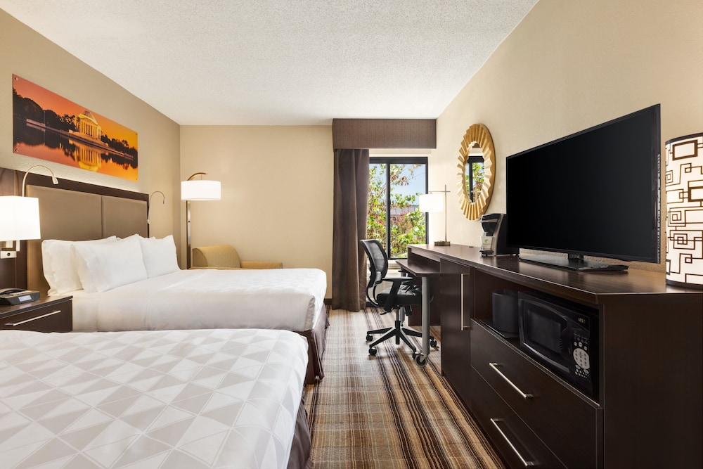 Holiday Inn Washington Dulles International Airport by IHG - photo 12