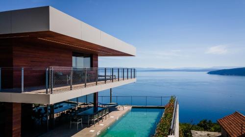 Sensational Istria Villa Villa Scenice Platinium 5 Bedrooms Sea Views — 4-Star Luxury Hotel in Opatija, Croatia