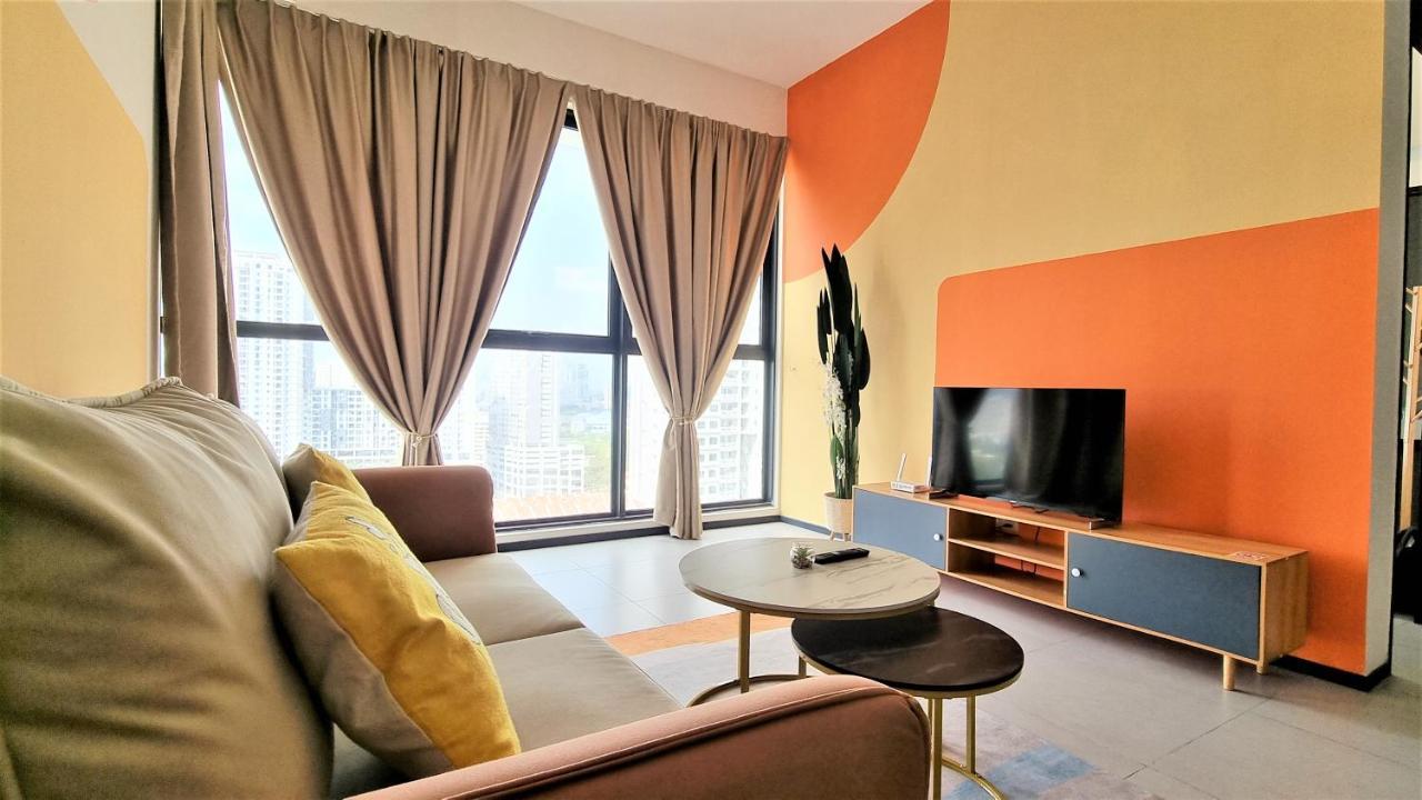 2 Rooms Apartment 4 to 5 pax at Urban Suites by SuperStay — 4-Star Luxury Hotel in George Town, Malaysia