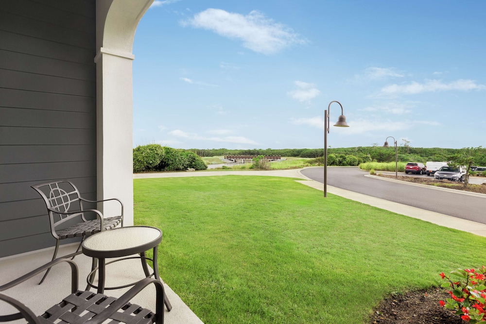 Hampton Inn & Suites Outer Banks Corolla - photo 34
