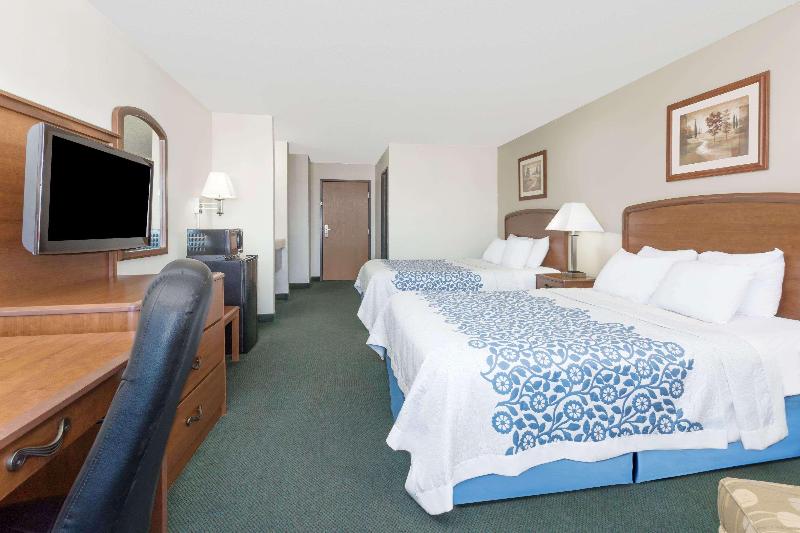 Days Inn by Wyndham Sidney NE - photo 6