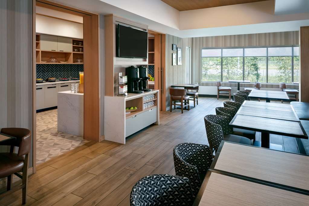 Hyatt Place Fairbanks - photo 18