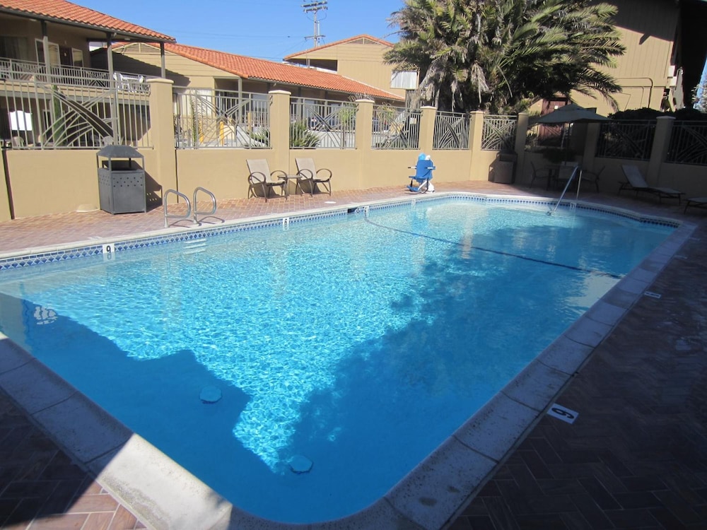 Pacific Shores Inn on Pacific Beach - photo 27