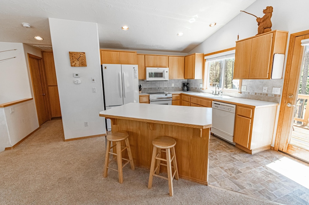 Warbler Lane 15 - photo 29