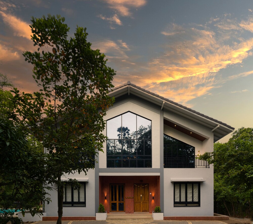 Hearthstone By Getaway Stays in Alibag, India