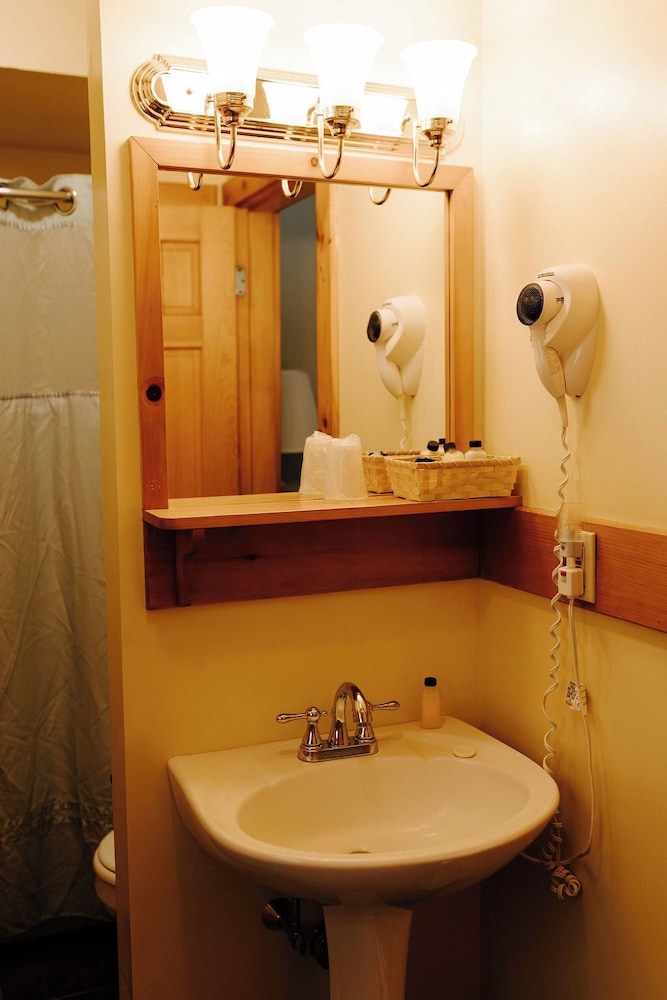 Snowvillage Inn - photo 168