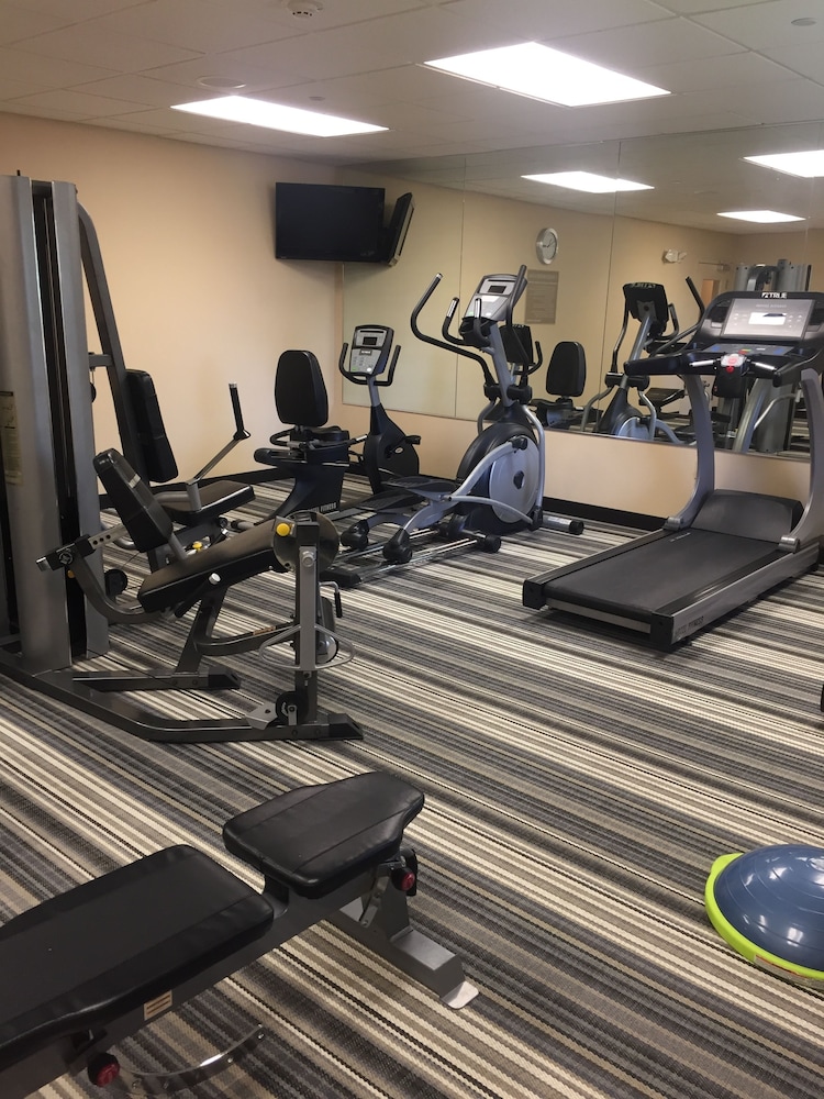 Candlewood Suites Victoria By Ihg - photo 16