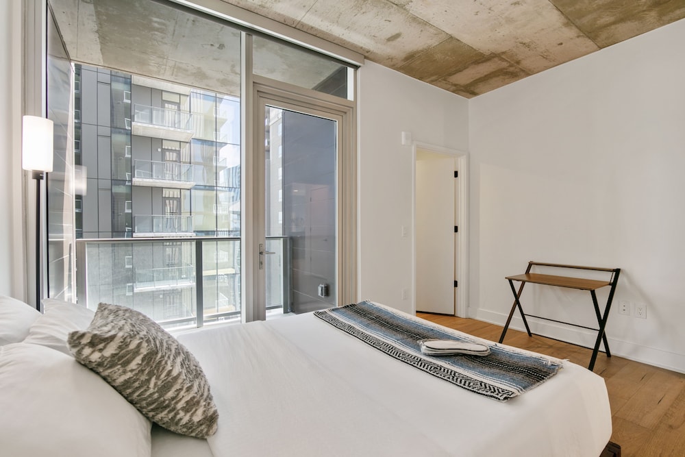 Austin Condo Hotel - photo 35
