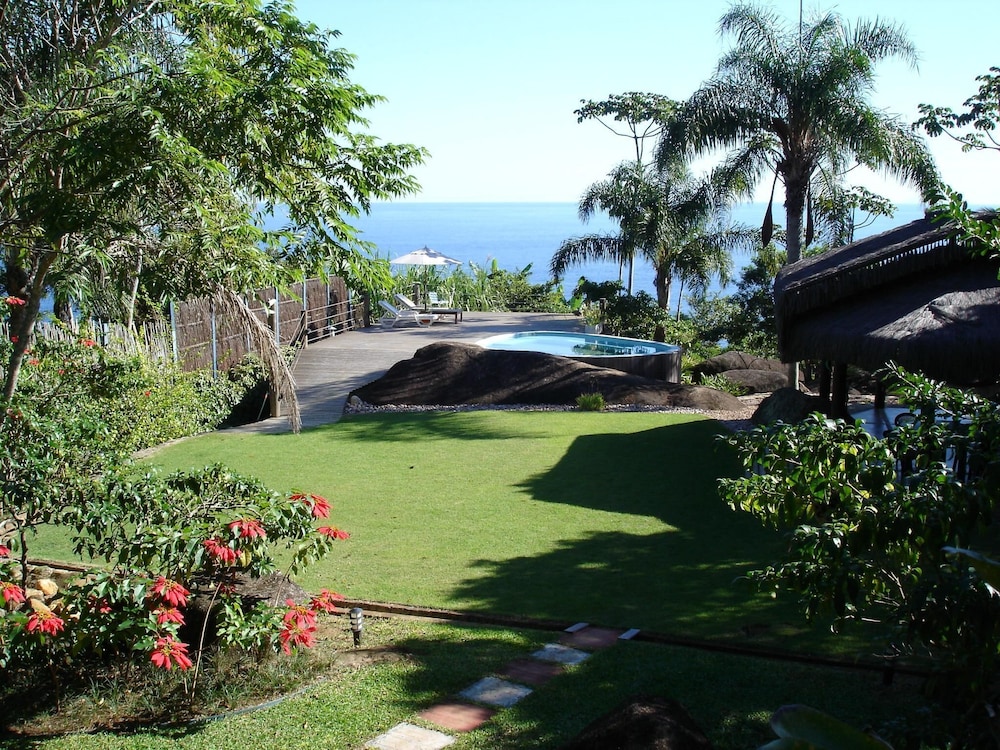 Sítio Rodamonte — 4-Star Luxury Hotel in Ilhabela, Brasil