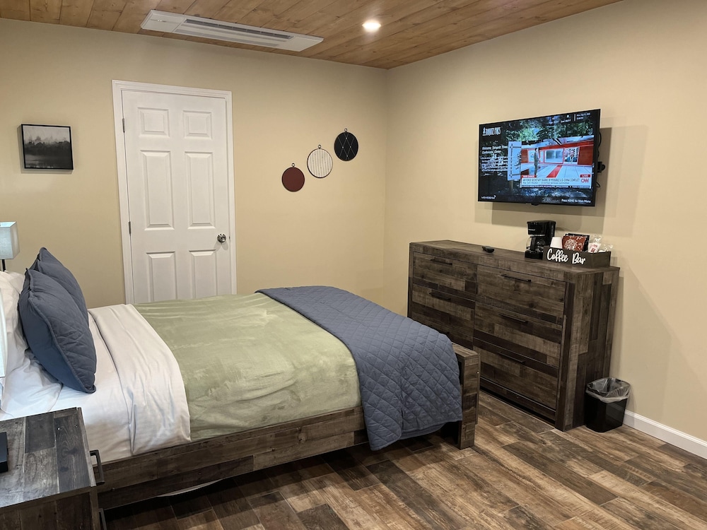 Tahquitz Pines Retreat - photo 11