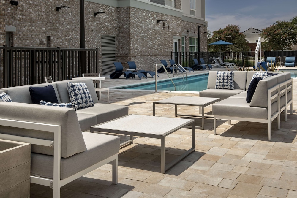 Hilton Garden Inn Pensacola Downtown - photo 28