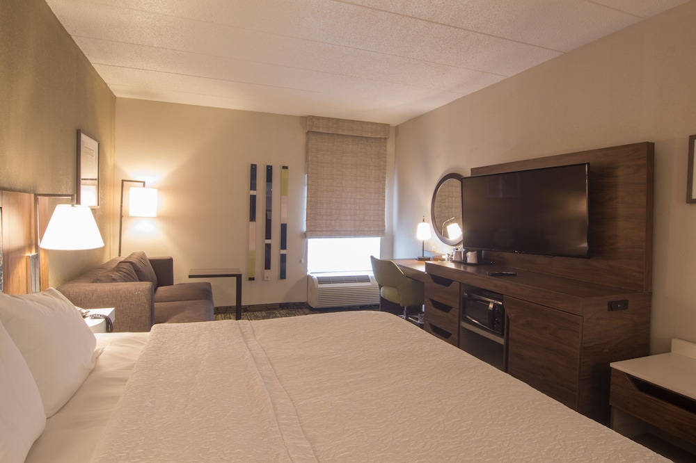 Hampton Inn Dayton Huber Heights - photo 14