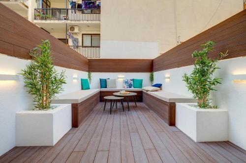 Art Deco Luxury Apartment Central Location — 4-Star Luxury Hotel in Sliema, Malta