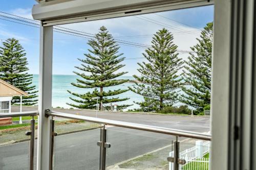 Horseshoe View 1A Scrymgour Rd Port Elliot No Linen Included — hotel in Port Elliot
