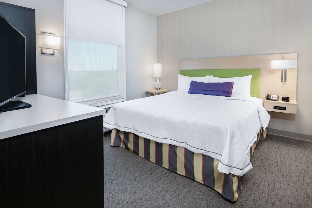 Home2 Suites by Hilton Austin Airport - photo 14