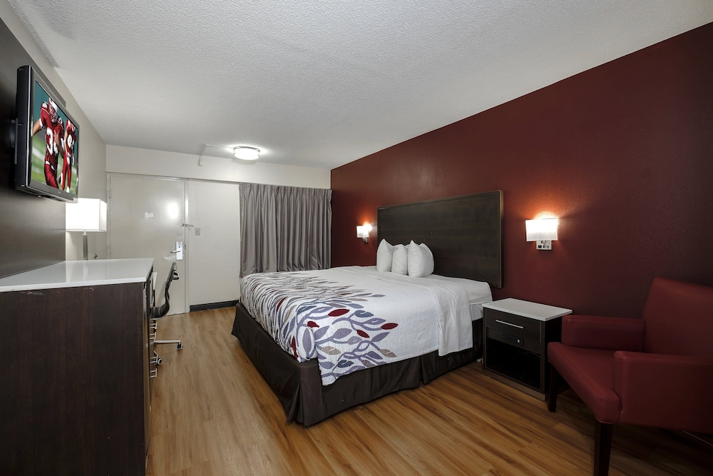 Red Roof Inn Gadsden - photo 17