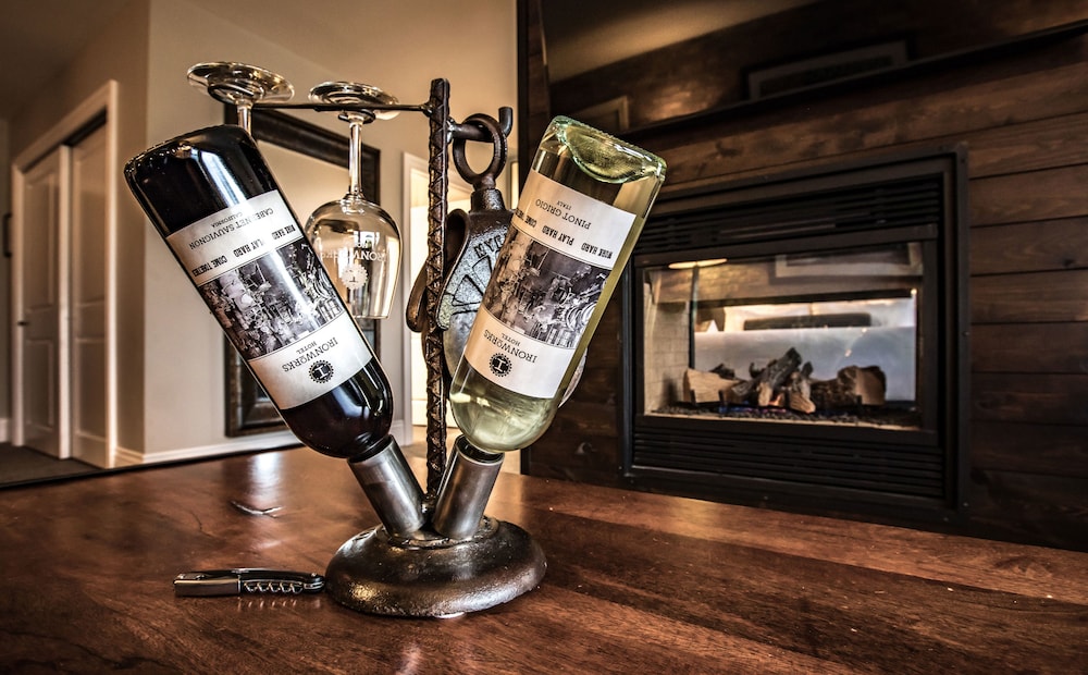 Ironworks Hotel - photo 24