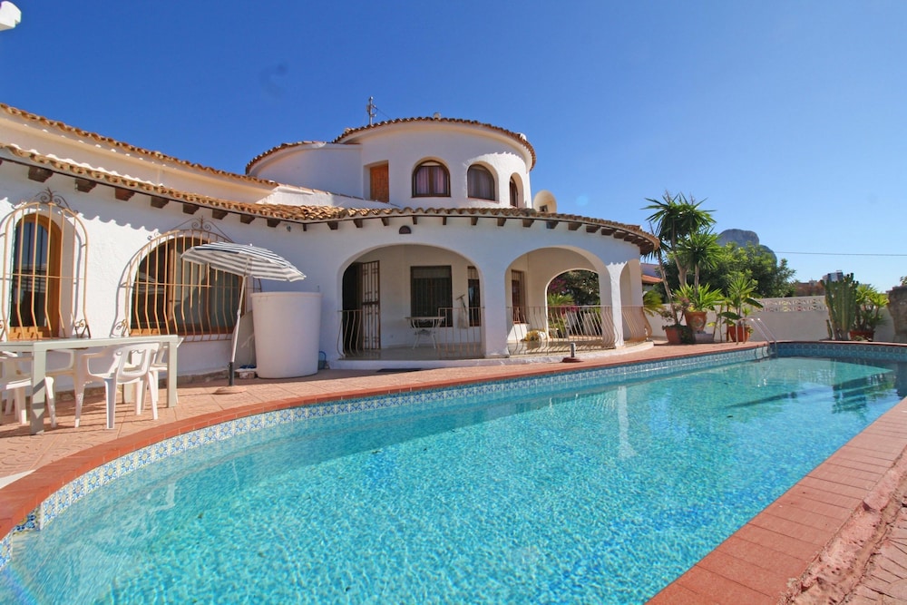 Villas Costa Calpe Redonda — 4-Star Luxury Hotel in Calp, Spain