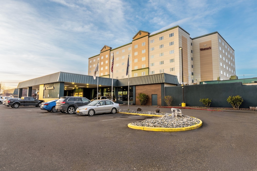 Westmark Fairbanks Hotel & Conference Center — hotel in Fairbanks