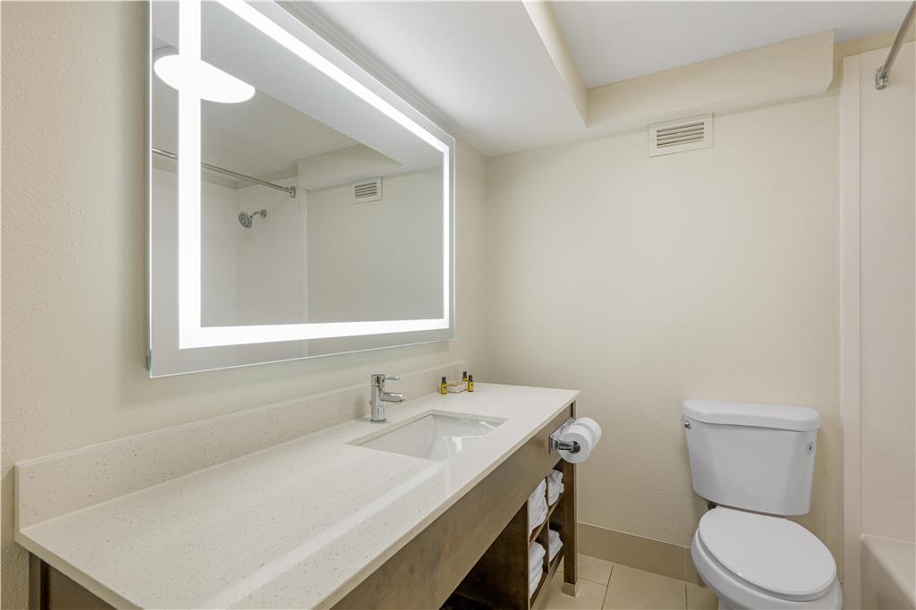 Best Western Plus York Hotel & Conference Center - photo 35