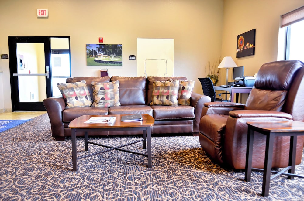 Cobblestone Inn & Suites Monticello - photo 18