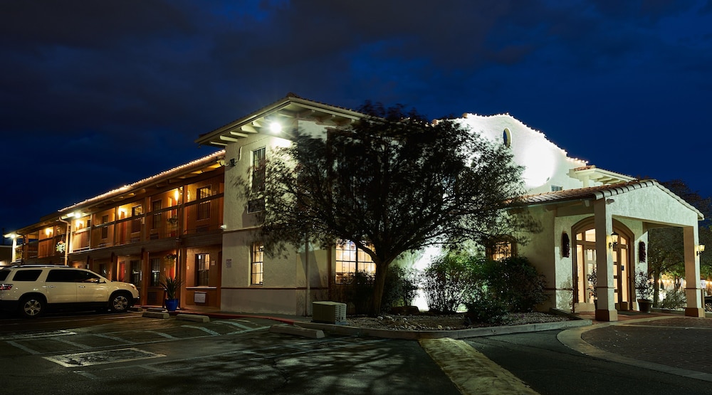 San Mateo Inn - photo 22