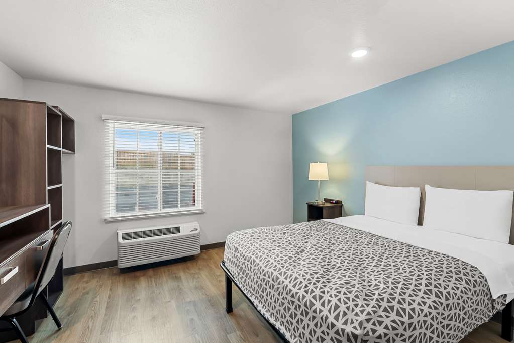 WoodSpring Suites Austin North I 35 - photo 9