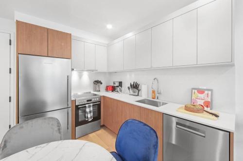 149BK 101 New construction 2BR Private garden W D - photo 17