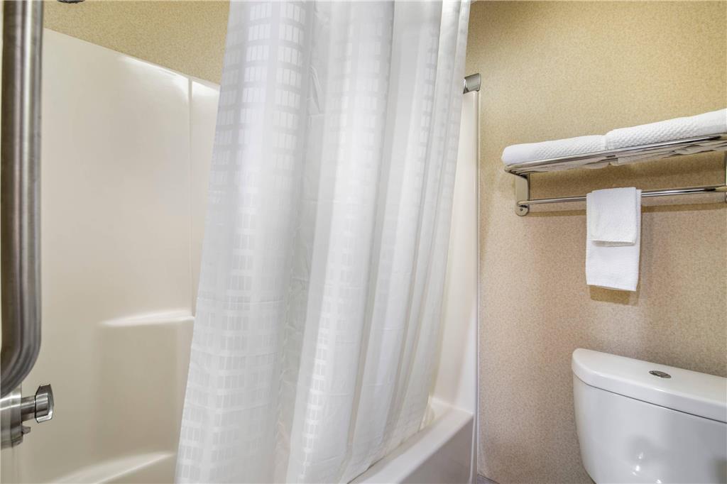 Quality Inn at Bangor Mall - photo 18