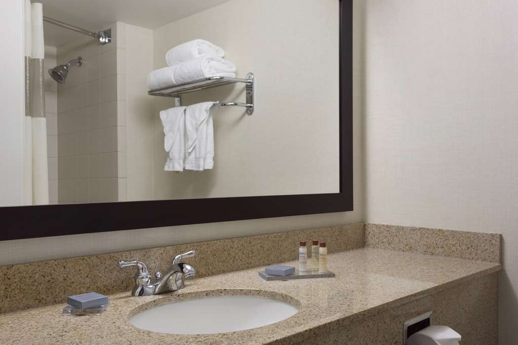 Wingate by Wyndham Sylvania Toledo - photo 24