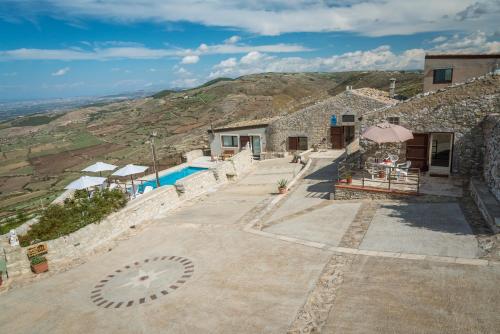 Casa Vacanze al Conservatore — 4-Star Luxury Hotel in Ragusa, Italy