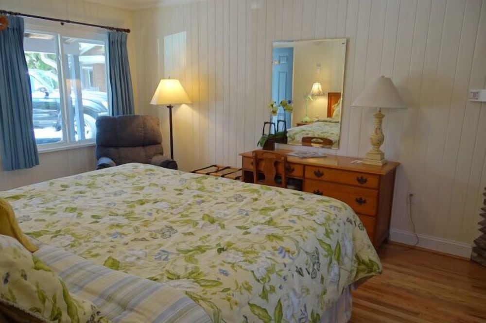 The Homestead Inn - photo 59