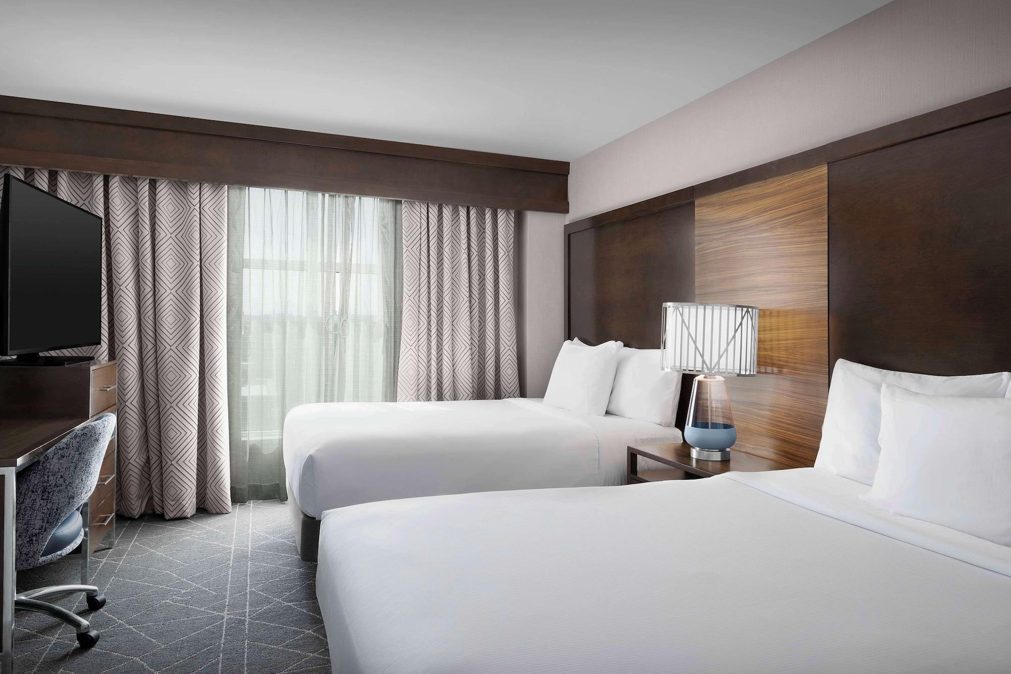 Embassy Suites Atlanta Kennesaw Town Center - photo 30
