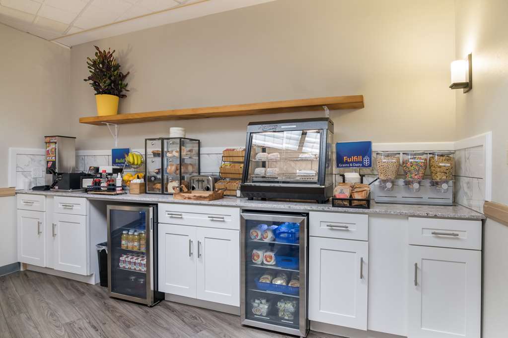 Best Western Saranac Lake - photo 30