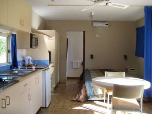 West Wyalong Caravan Park in West Wyalong, Australia