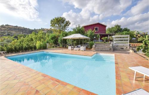 4 Bedroom Stunning Home In Giarratana — 4-Star Luxury Hotel in Giarratana, Italy