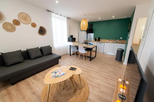 Kasa Zen Climatisation Tout Equipe Stationnement Gratuit — hotel in Saint-Chamond