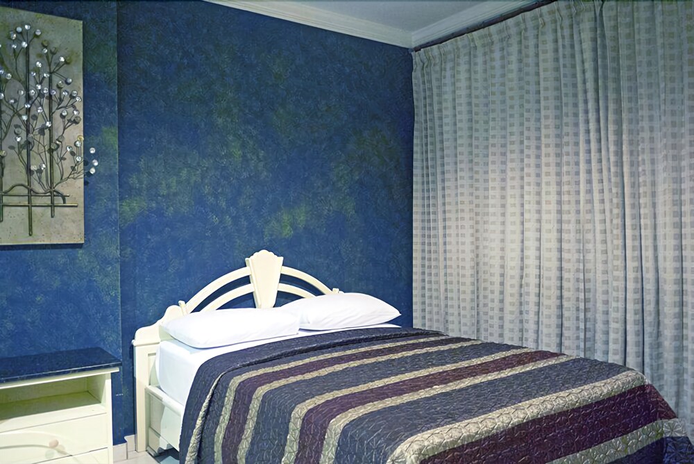Hotel Castilla — David — photo 4