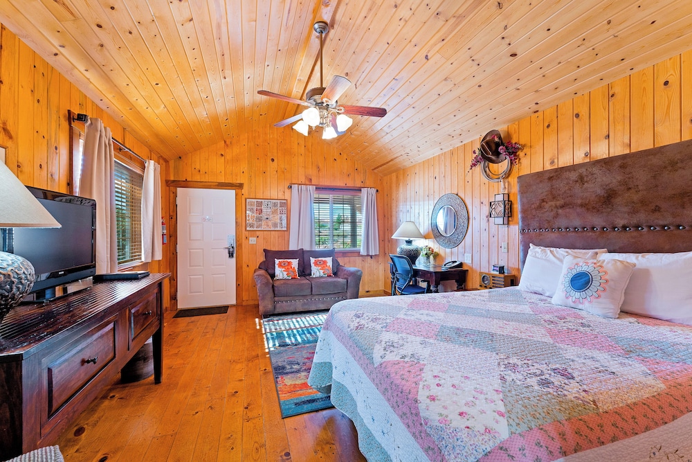 Desert Rose Resort & Cabins - photo 27